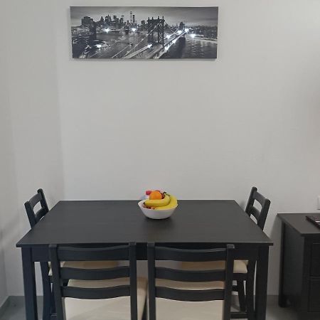 City Adventures Apartment เอเธนส์ ภายนอก รูปภาพ